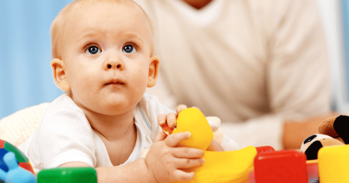 Krabbeln-Laufen-Drehen-Wann-machen-Babys-welchen-Schritt-