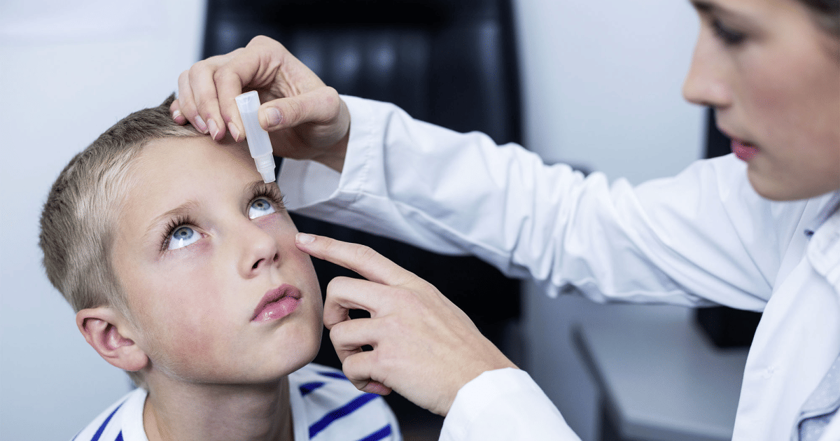 Augentropfen-f-r-kurzsichtige-Kinder-f-r-wen-sie-sich-eignen