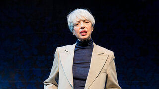 Helen Schneider.