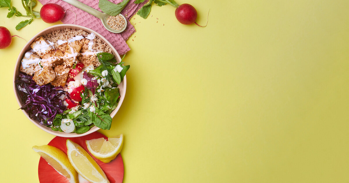 Salat-Gem-se-Bowl-mit-Tofu