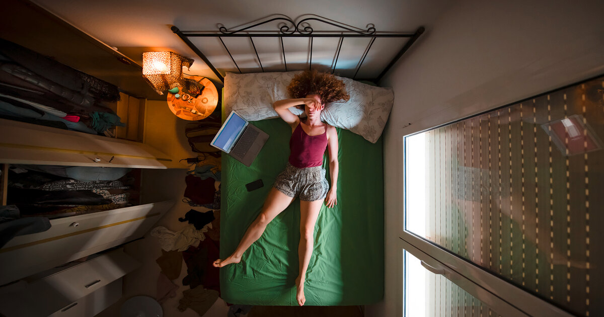 Kampf-mit-der-inneren-Uhr-Wie-Jetlag-entsteht-und-was-hilft