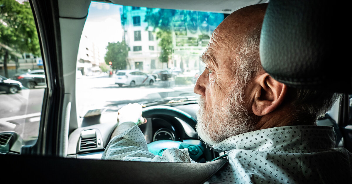 Studie-Was-beim-Autofahren-auf-eine-Demenz-hindeuten-kann