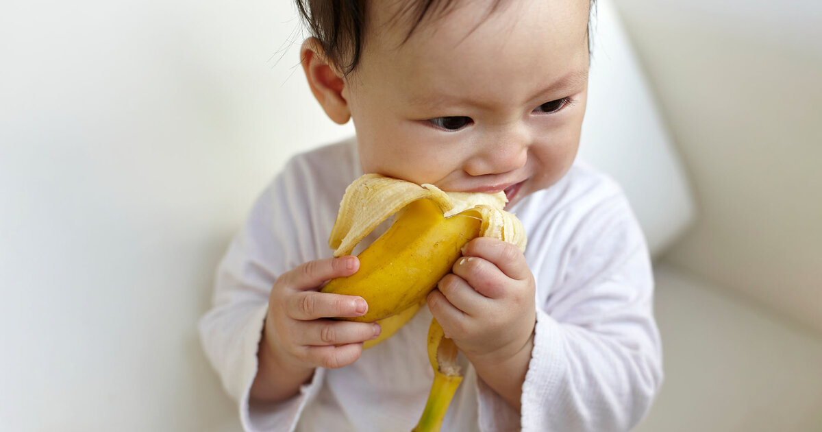 Warum-Sie-Babys-niemals-braune-Bananen-geben-sollten