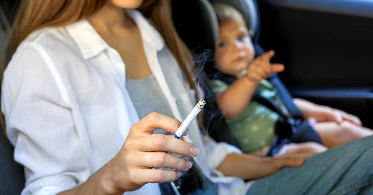 750-000-Kinder-atmen-Zigarettenrauch-im-Auto-ein