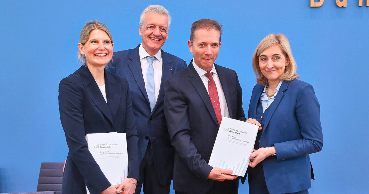 Изображение, иллюстрирующее дискуссии о мерах экономии в здравоохранении