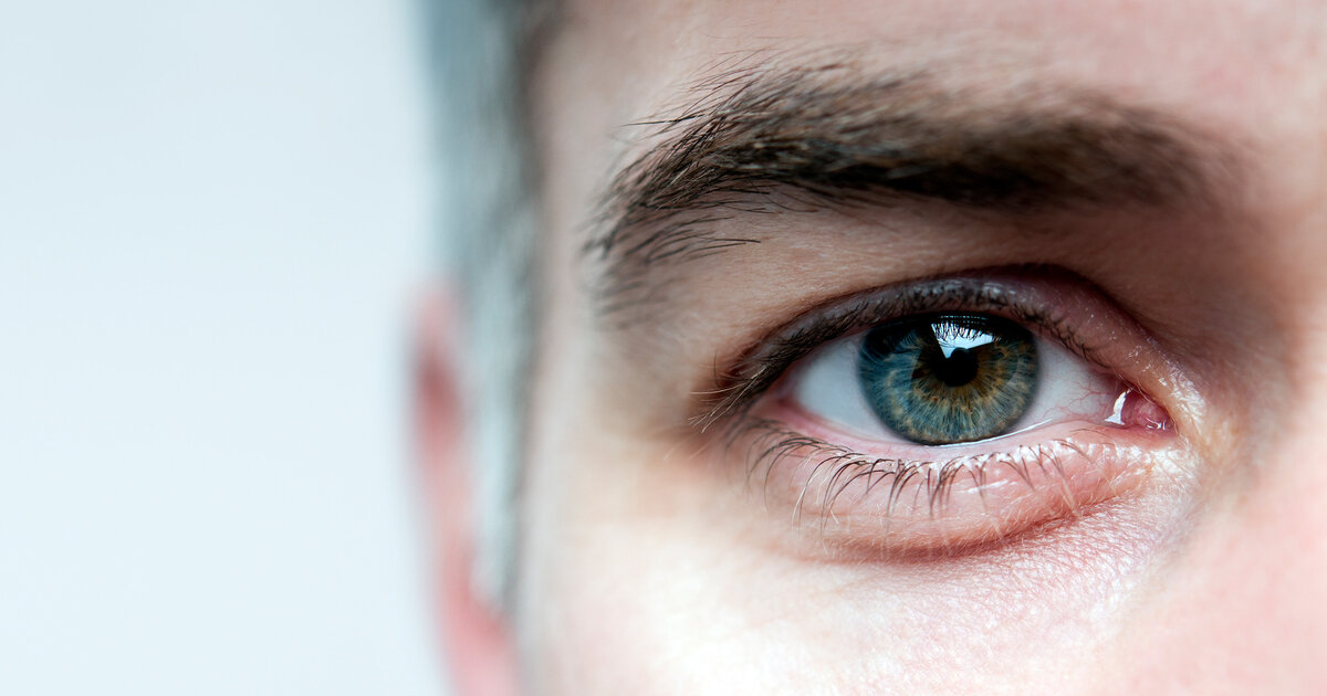 Wenn-das-Augenlid-zuckt-was-dahinter-steckt-und-was-hilft