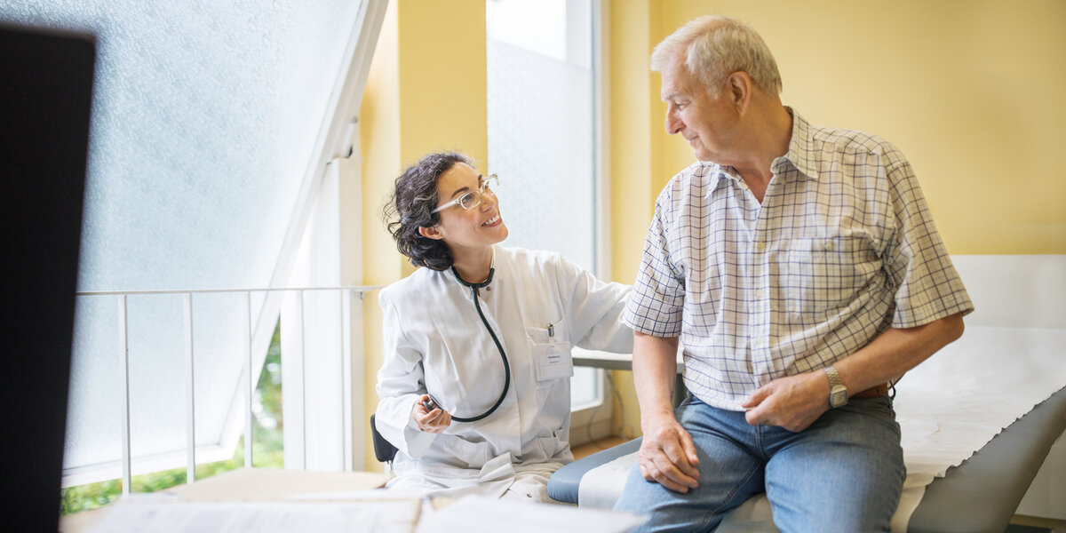 Wie Finde Ich Einen Hausarzt Der Noch Patienten Aufnimmt Hausarzt: Was diesen Beruf so besonders macht | Apotheken Umschau